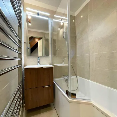 דירה Classique 4 Personnes, Vue Montagne, Les Menuires - Fr-1-452-414 *